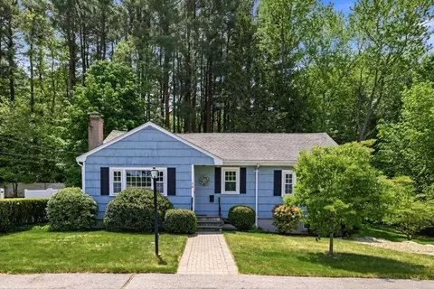 26 Laurel Ln, Reading, MA 01867 photo 36