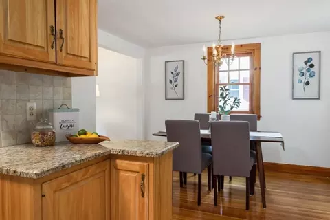 26 Laurel Ln, Reading, MA 01867 photo 16