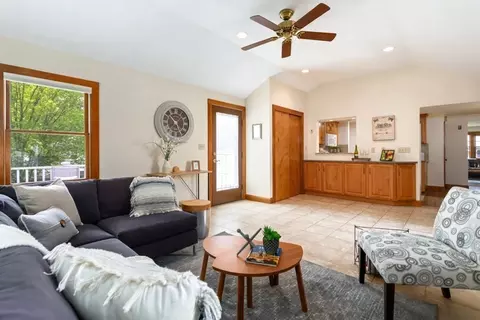 26 Laurel Ln, Reading, MA 01867 photo 21