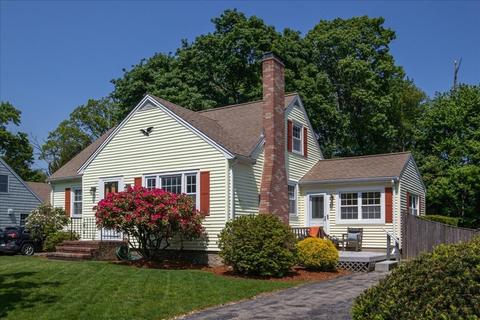 13 Killeen Rd, Walpole, MA 02032
