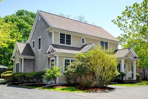 34 Depot Ave #13, Falmouth, MA 02540