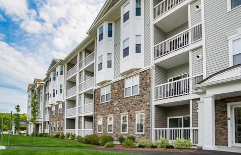 4 Pennington Dr #4302, Walpole, MA 02081
