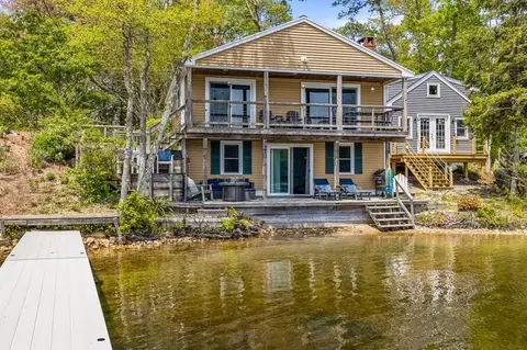 78 Arrowhead Rd, Plymouth, MA 02360