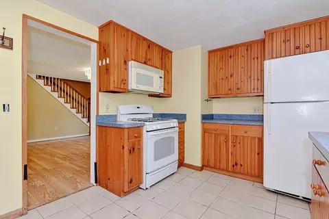 88 Bailey St, Worcester, MA 01602 photo 11