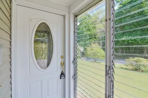 88 Bailey St, Worcester, MA 01602 photo 3
