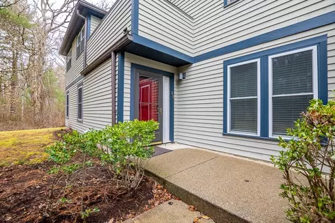 110 Dean St #66, Taunton, MA 02780