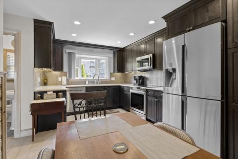 62 Glendale Rd, Marblehead, MA 01945 photo 2