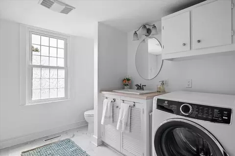 651 Central Tpke, Sutton, MA 01590 photo 13