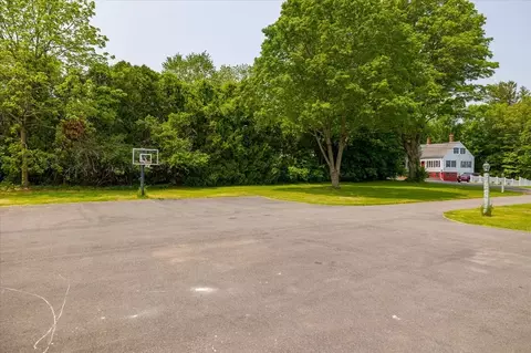 651 Central Tpke, Sutton, MA 01590 photo 38
