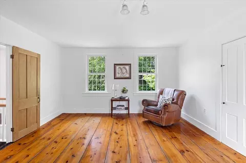 651 Central Tpke, Sutton, MA 01590 photo 20