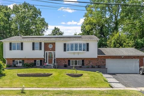 20 Murray Ave, Auburn, MA 01501