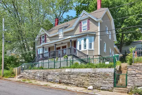 66-68 Crescent St, Lawrence, MA 01841
