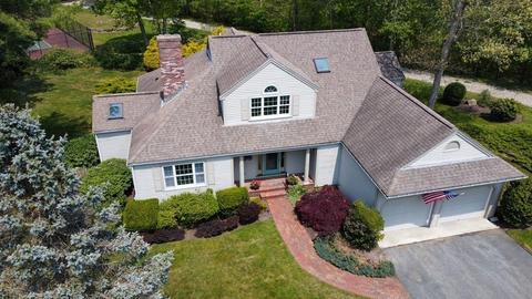 5 Elizabeth Cir #5, Mashpee, MA 02649
