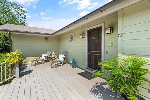 73 E Orchard St, Marblehead, MA 01945 photo 5