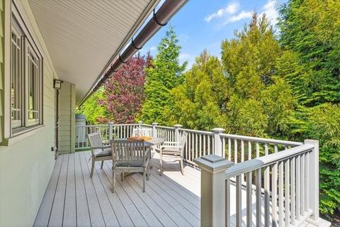 73 E Orchard St, Marblehead, MA 01945 photo 24