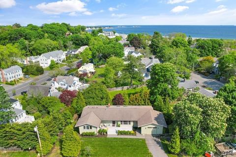 73 E Orchard St, Marblehead, MA 01945 photo 27