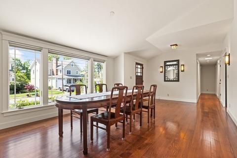 73 E Orchard St, Marblehead, MA 01945 photo 10