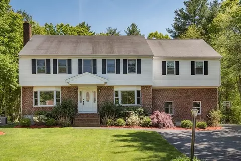 73 Leonard Farm Rd, Abington, MA 02351