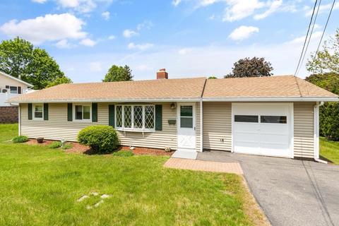 27 Reed Rd, Peabody, MA 01960