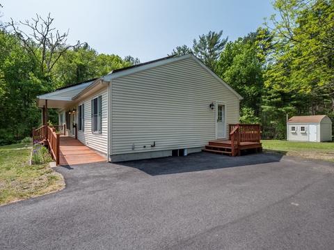 229 Peckham Rd, Acushnet, MA 02743 photo 3