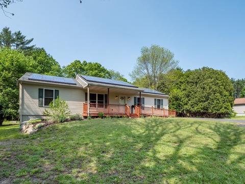 229 Peckham Rd, Acushnet, MA 02743 photo 4