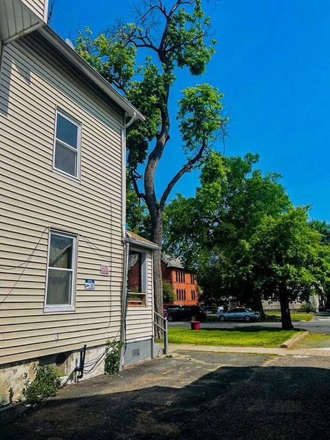 56 Jefferson Ave, Springfield, MA 01107 photo 5