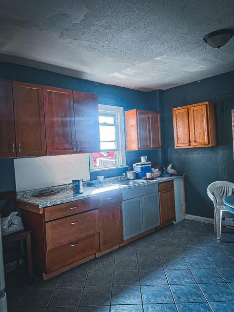 56 Jefferson Ave, Springfield, MA 01107 photo 10