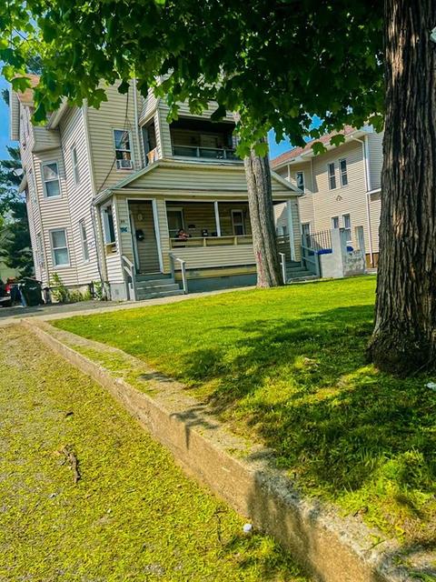 56 Jefferson Ave, Springfield, MA 01107 photo 3