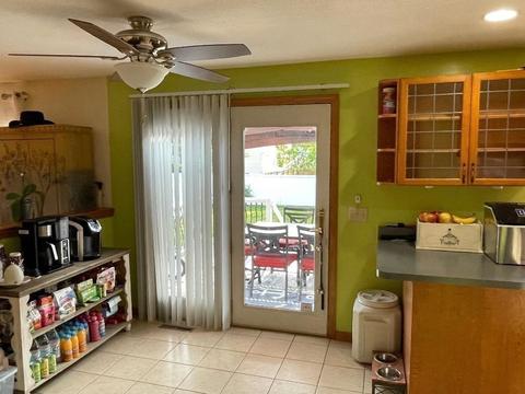 84 Wheeler Ave, Springfield, MA 01118 photo 12