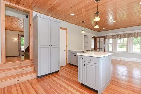 109 Walnut, Canton, MA 02021 photo 8