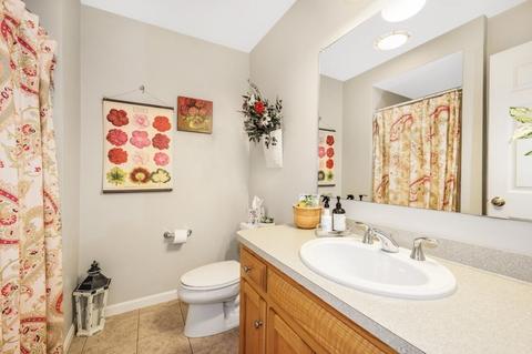11 Church St #C, Sutton, MA 01590 photo 16