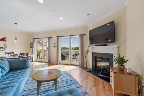 152 Water St #16, Danvers, MA 01923 photo 17