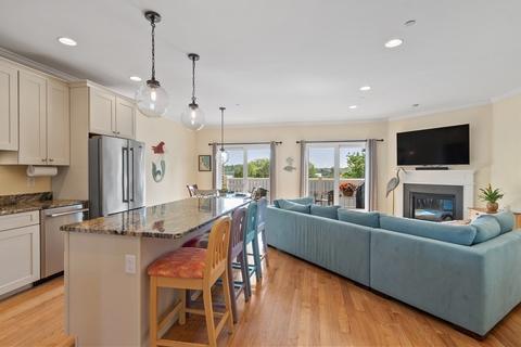 152 Water St #16, Danvers, MA 01923 photo 13