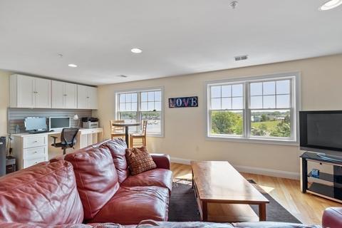 152 Water St #16, Danvers, MA 01923 photo 30