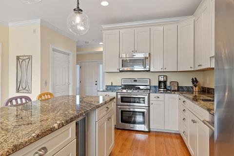 152 Water St #16, Danvers, MA 01923 photo 15