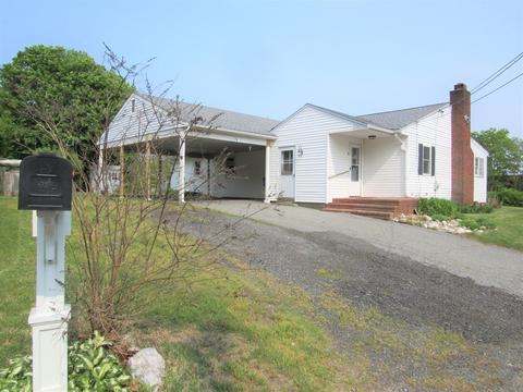 24 Wallace, Bourne, MA 02532