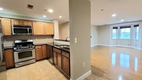 120 Wyllis Ave #320, Everett, MA 02149 photo 10