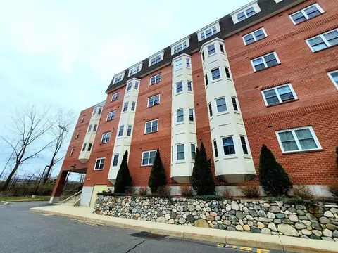 120 Wyllis Ave #320, Everett, MA 02149 photo 3