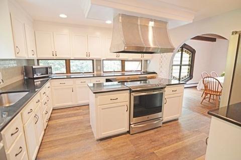 91 Shoreline Dr, Ware, MA 01082 photo 3