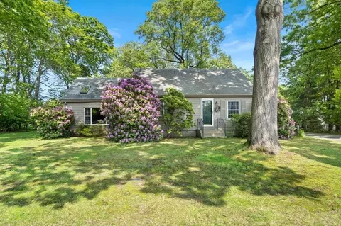 85 Rand Ave, Attleboro, MA 02703