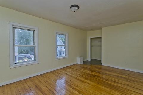 16 Nelson Ave, Springfield, MA 01109 photo 9