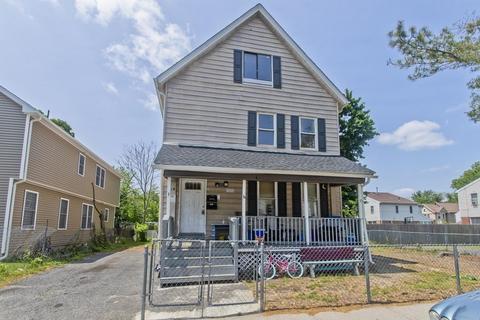 16 Nelson Ave, Springfield, MA 01109