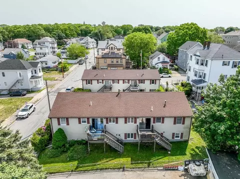 125 Downing St, Fall River, MA 02723 photo 4