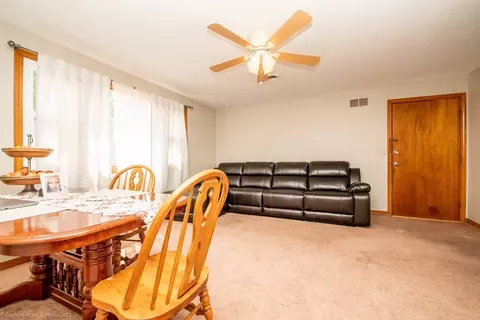 125 Downing St, Fall River, MA 02723 photo 7