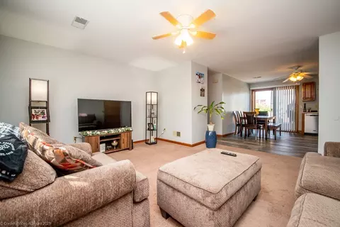 3 Goss St, Fall River, MA 02723 photo 12