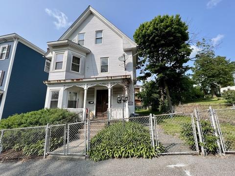 47 Fox St, Worcester, MA 01604 photo 4