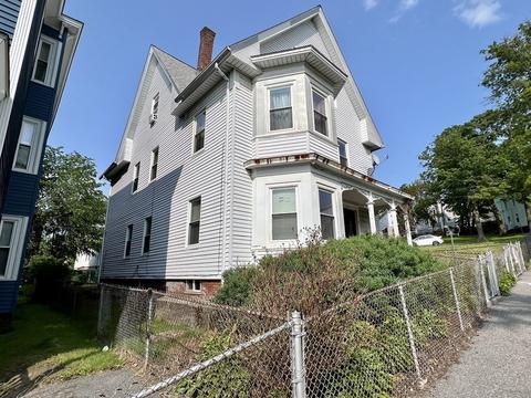 47 Fox St, Worcester, MA 01604 photo 3