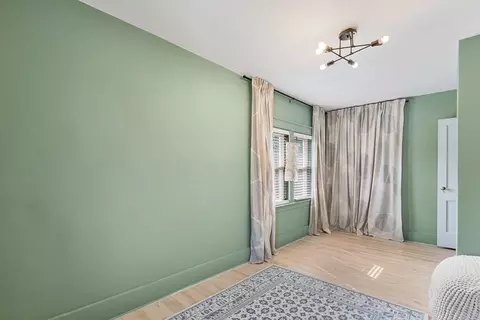 22 Bauer St, Worcester, MA 01603 photo 38
