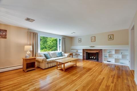 2 Brookside Cir, Acton, MA 01720 photo 3