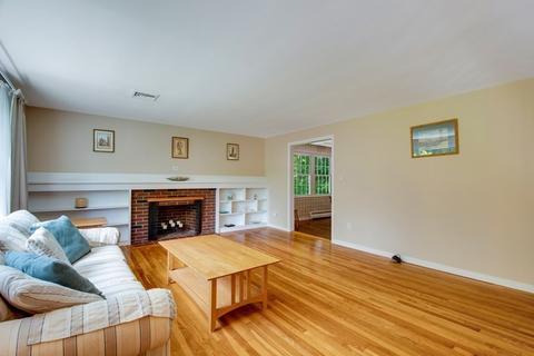 2 Brookside Cir, Acton, MA 01720 photo 5
